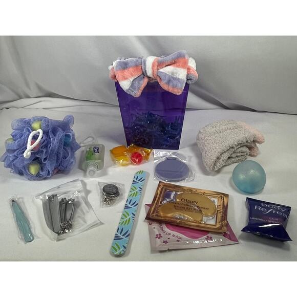 💜 VVCC Boutique Daily Essentials Treasure Bucket Blue Theme 💜 - Picture 2 of 3